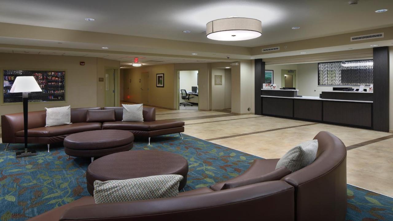 Candlewood Suites - Newark South - University Area By Ihg Exterior foto
